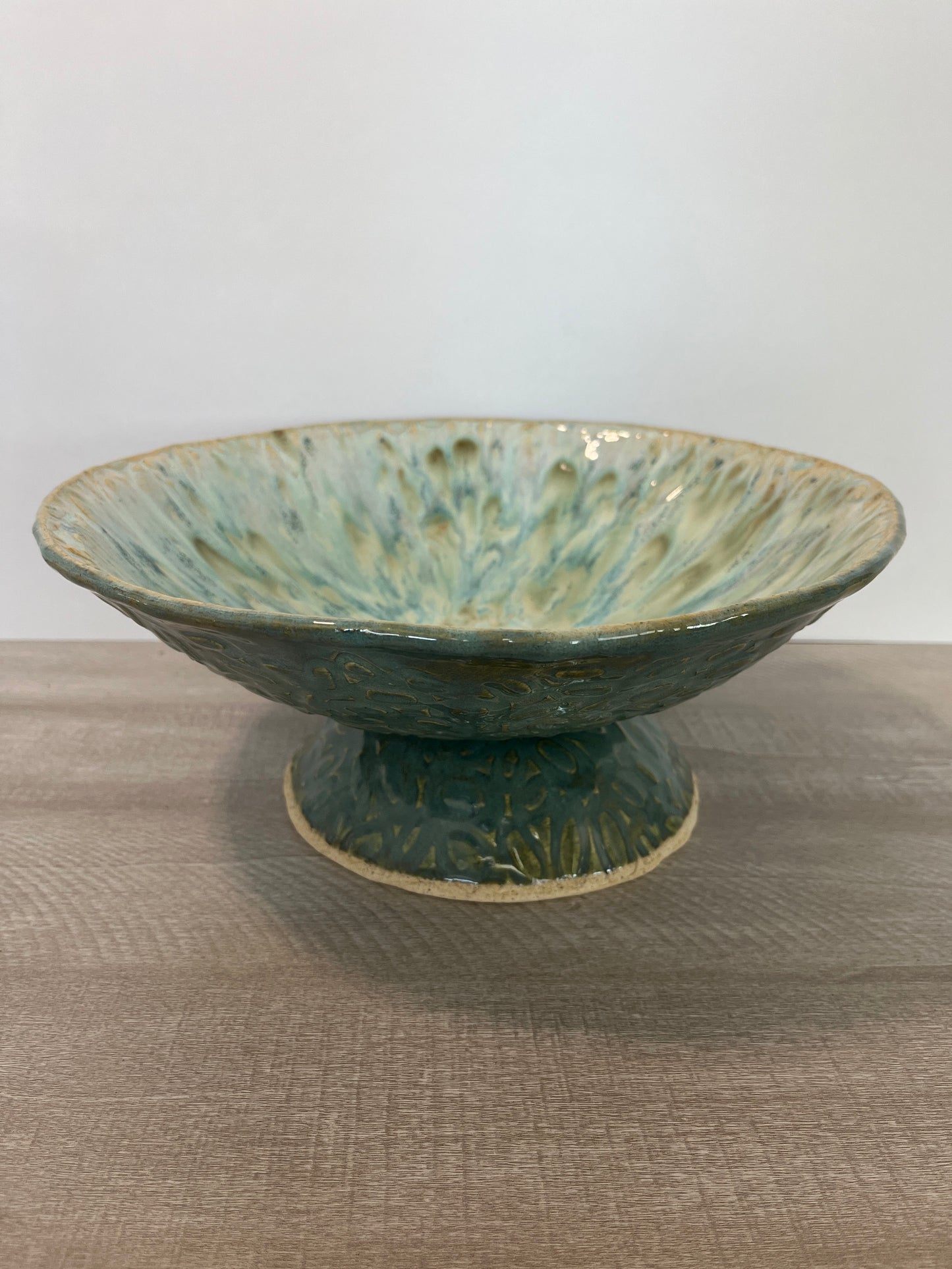 Green and Gold Raised Bowl