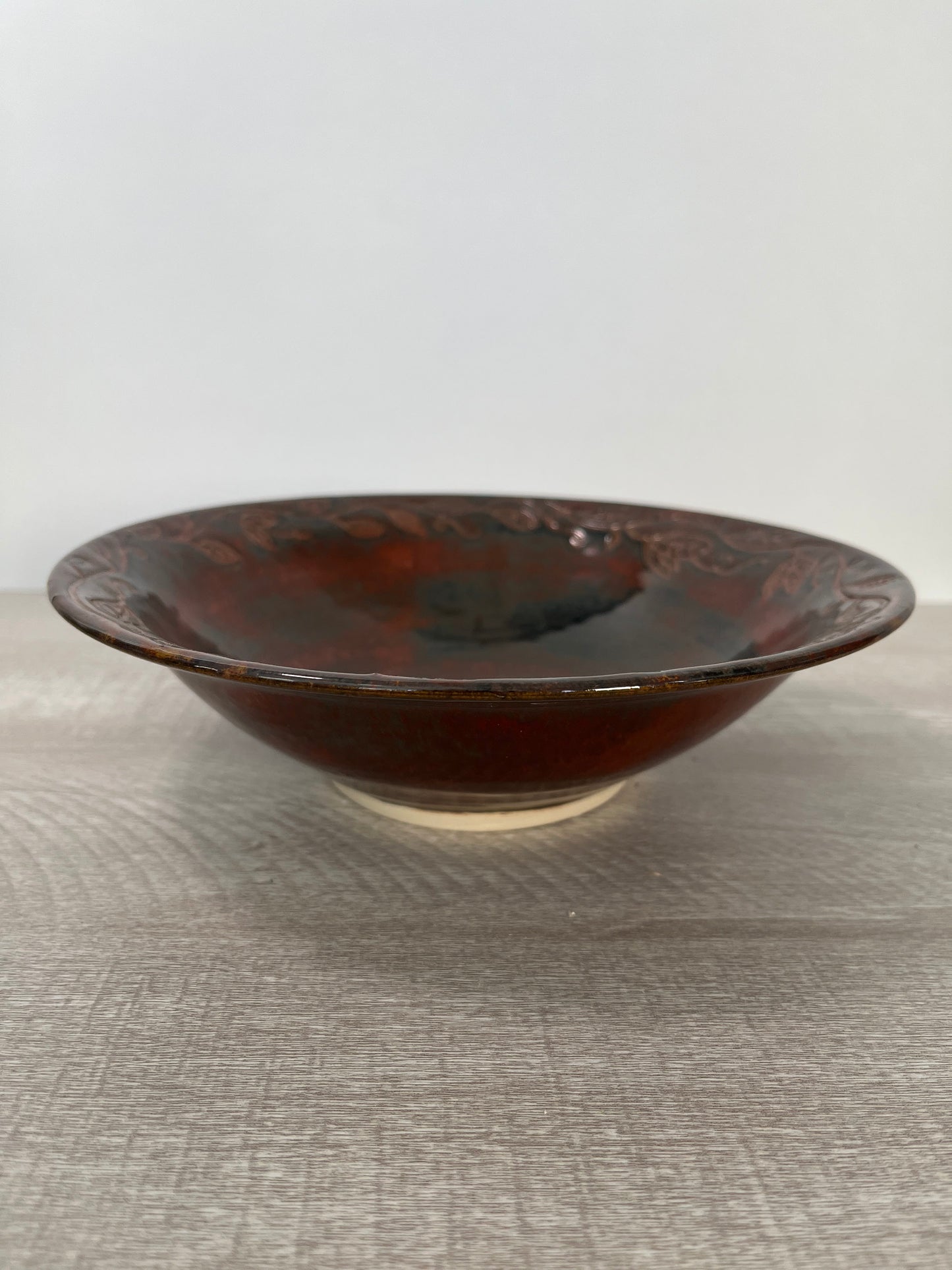 Vine Bowl in Brownish Red